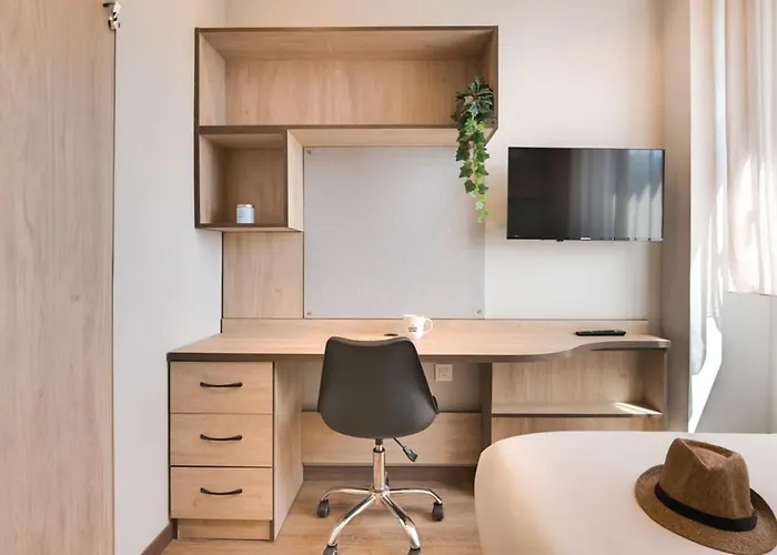 Апартаменти Livensa Living *